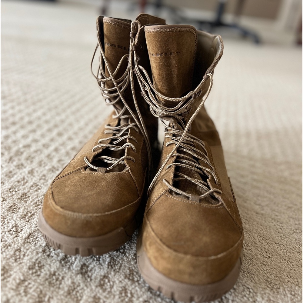 Oakley Coyote Boot